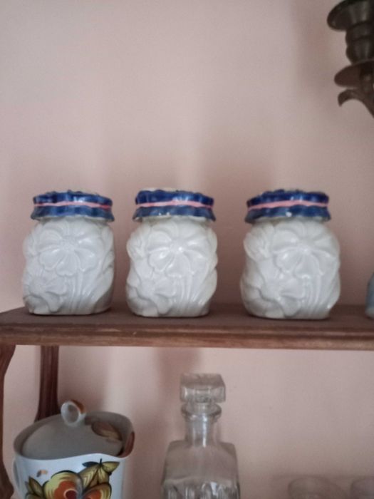 Сахарница и заварник  из сервиза