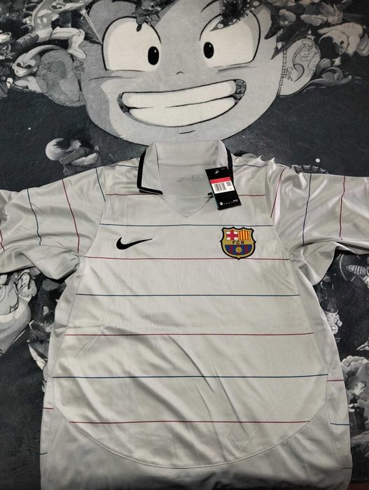 Camisola Barcelona Ronaldinho 10 - Tamanho L