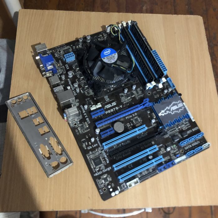 Asus p8b75-v/16 gb/i3 3220/ комплект ігровий дешево