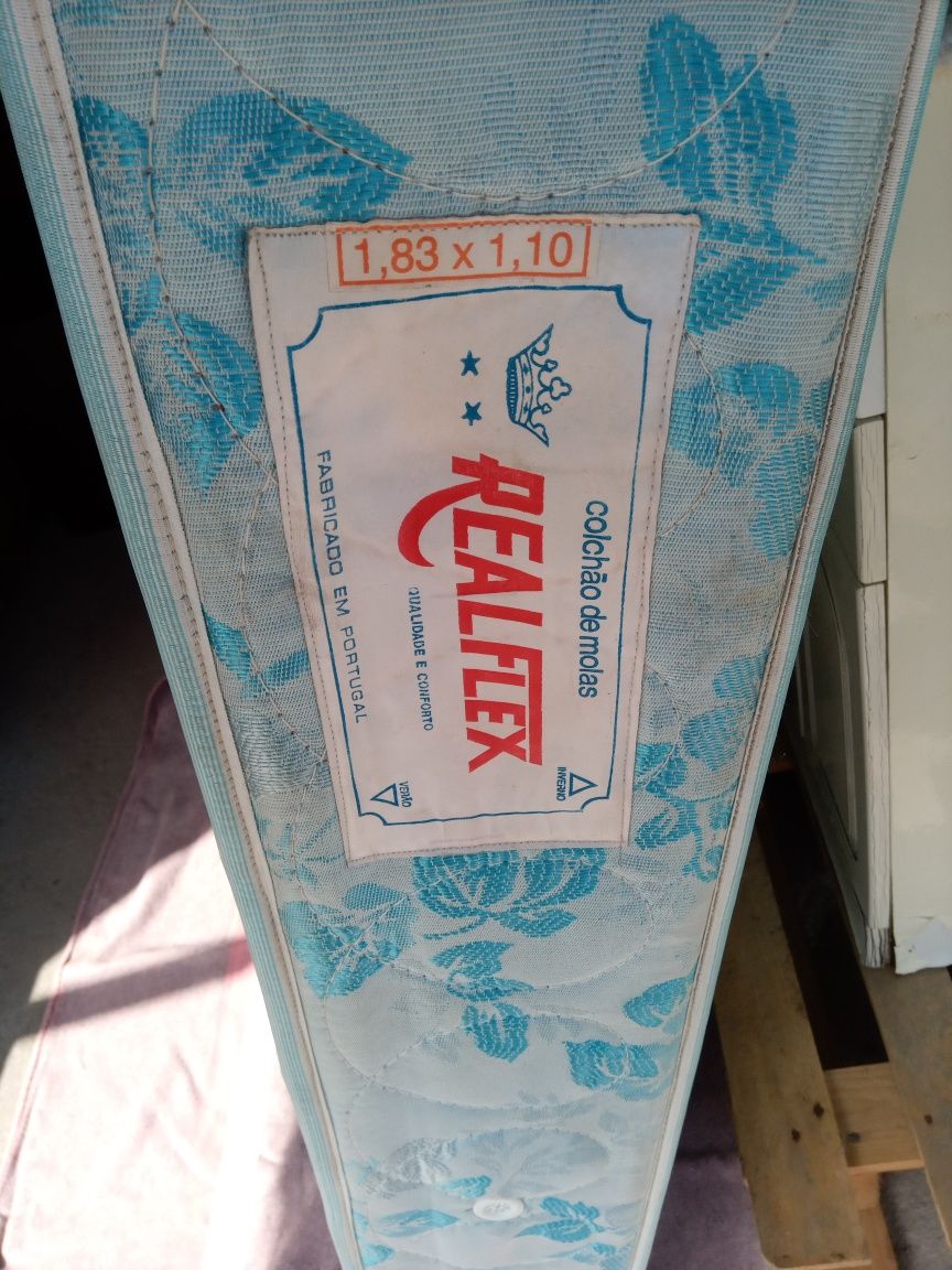 Vendo colchões de casal