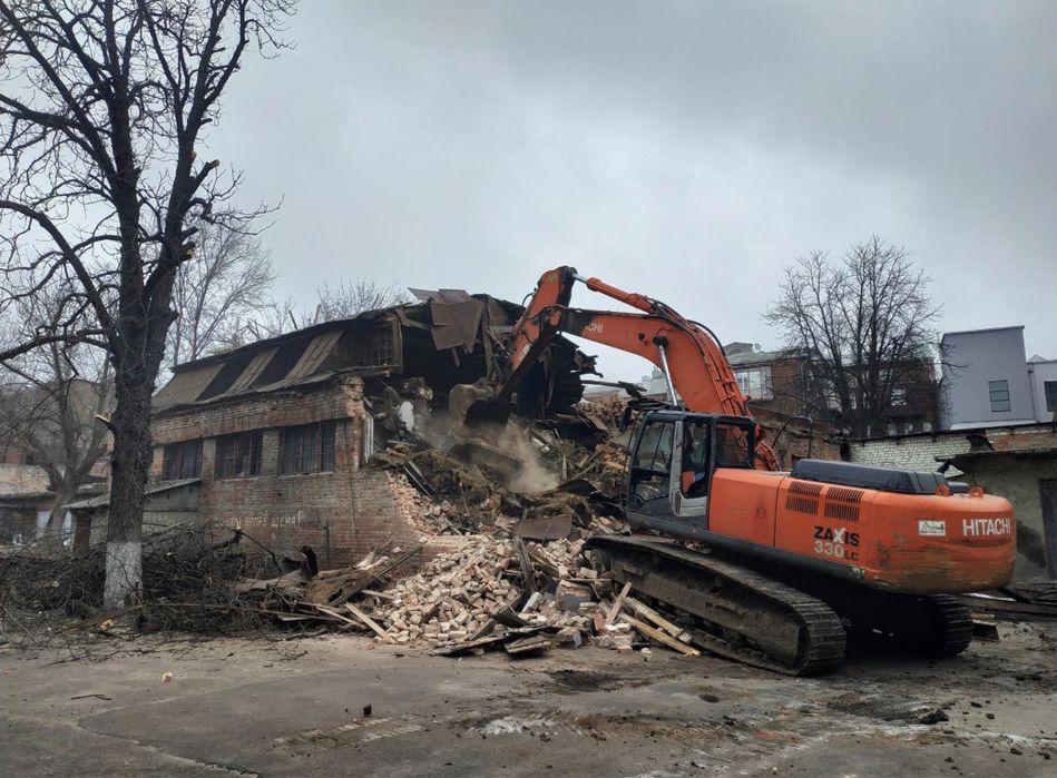 Аренда, услуги экскаватора, гидромолота, гидроножниц. Демонтаж зданий.