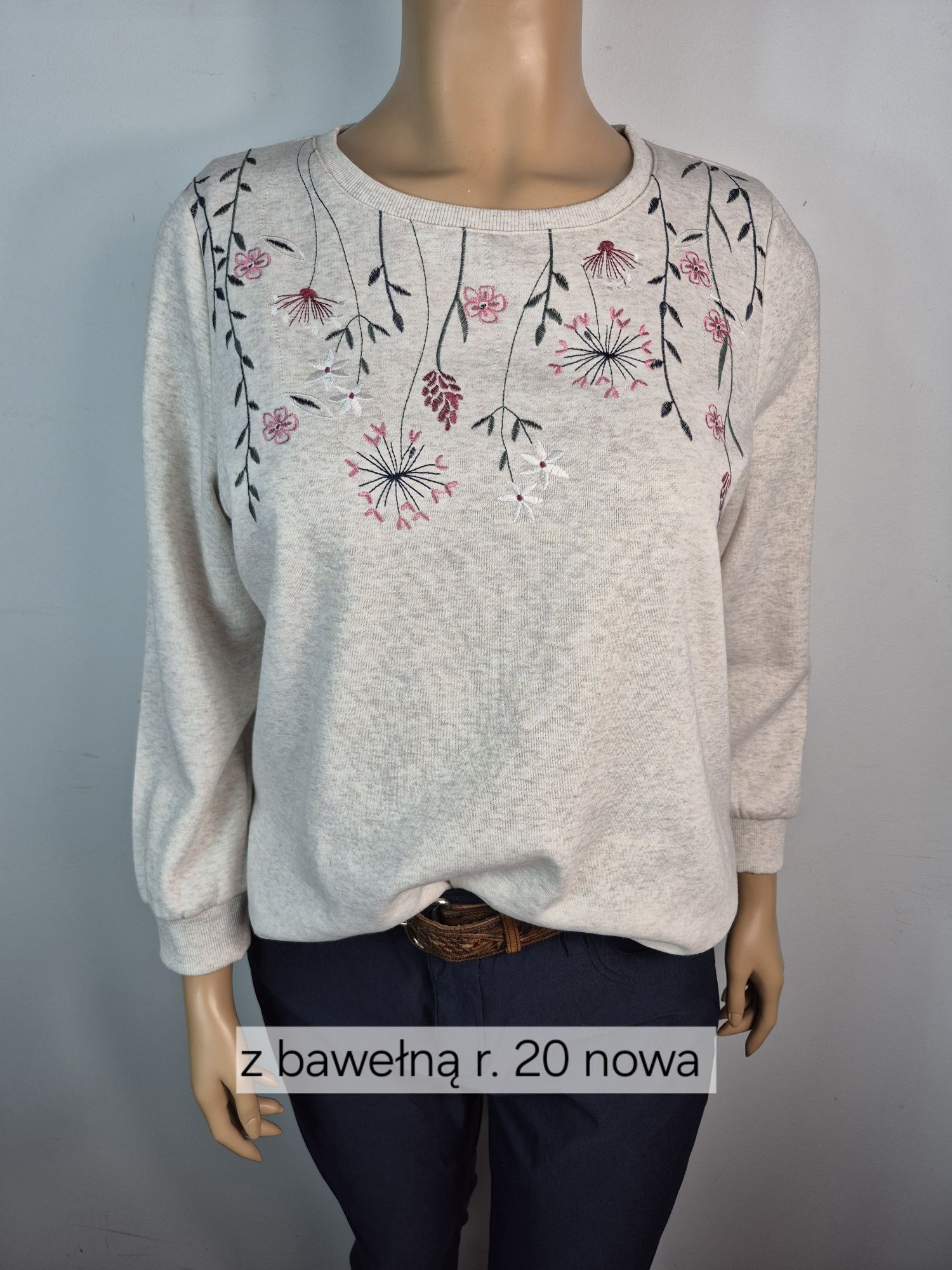 Beżowa bluza damska z haftem kwiatowym, rozmiar 20, wygodna, miękka, i