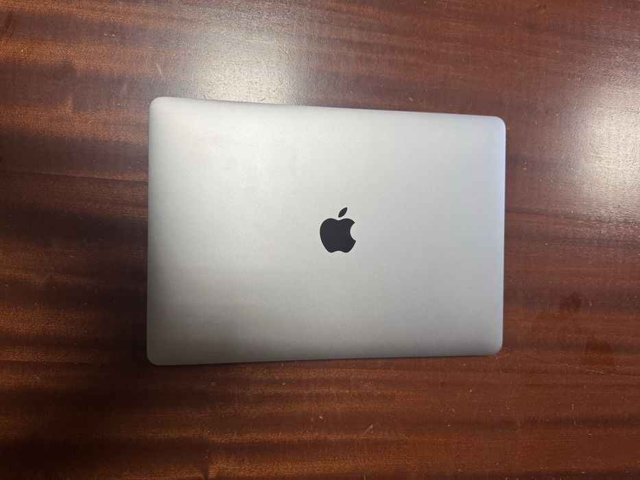 MacBook Pro – Excelente Estado – 128GB SSD – 270 Ciclos