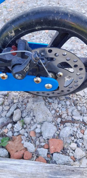 Hulajnoga duża hamulec tarczowy