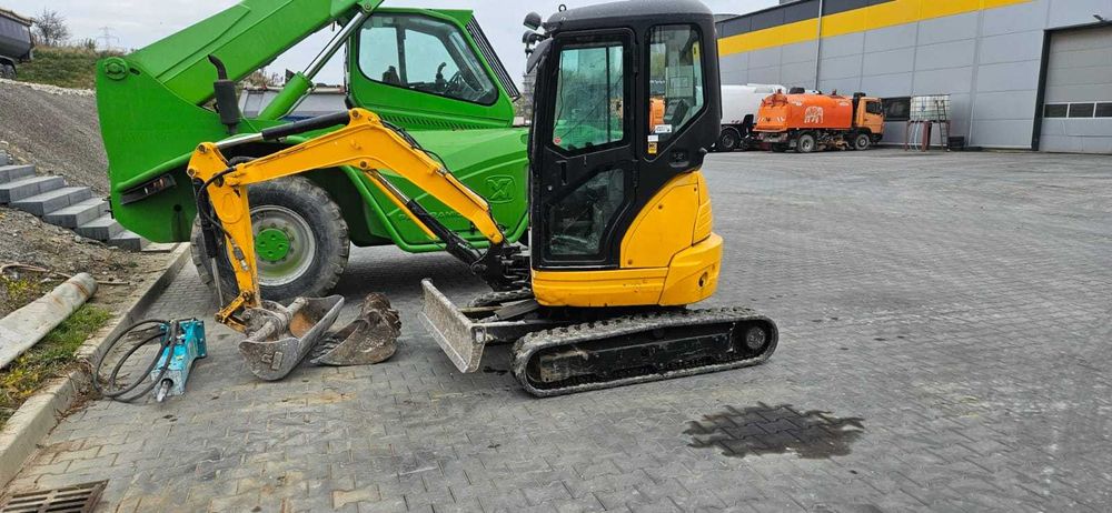 Wynajem minikoparki 3t Koparka JCB 3 tony Najem Wypożyczalnia sprzętu