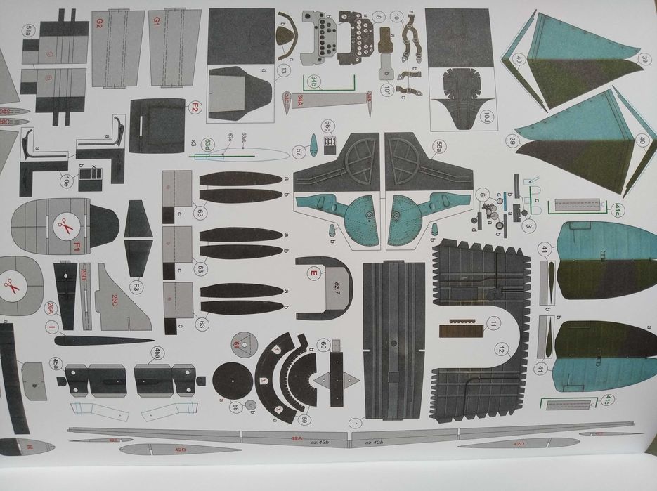Model kartonowy myśliwiec ŁaGG-3, MPModel 81, 1:33