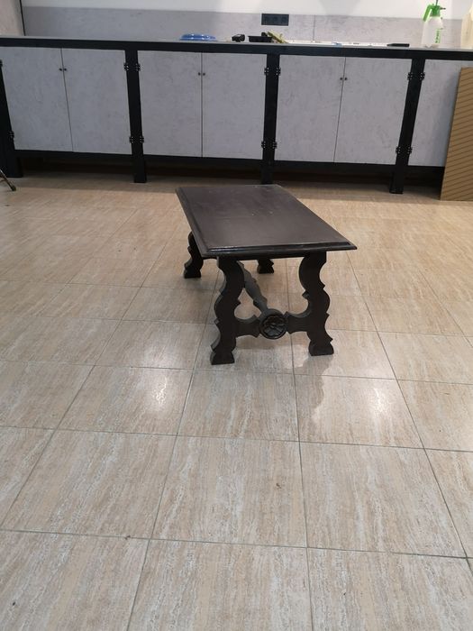 Mesa de apoio antiga