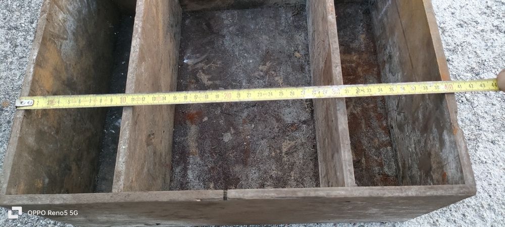 Wyprzedaż garażowa dla lubiących Starocie