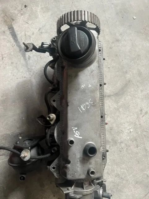 Cabeça do motor Colaça Seat Ibiza Vw golf 1.9 TDI 110 CV 90 CV