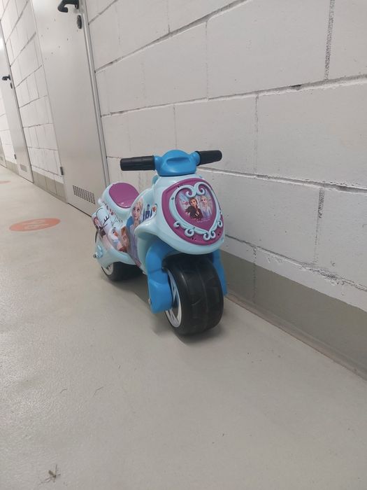 Jedzik motor Kraina lodu