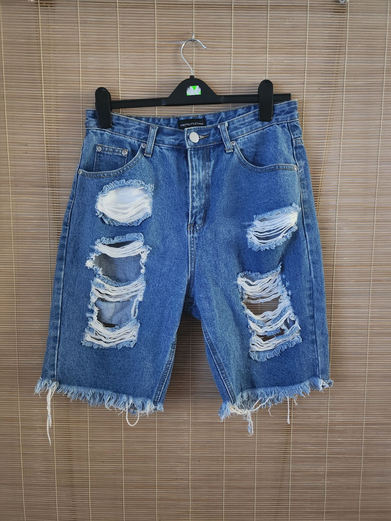 Spodenki dzins damskie PrettyLittleThing
