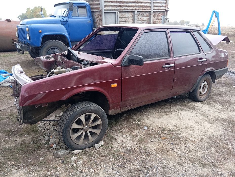Продам ваз 21099 2009 рік.