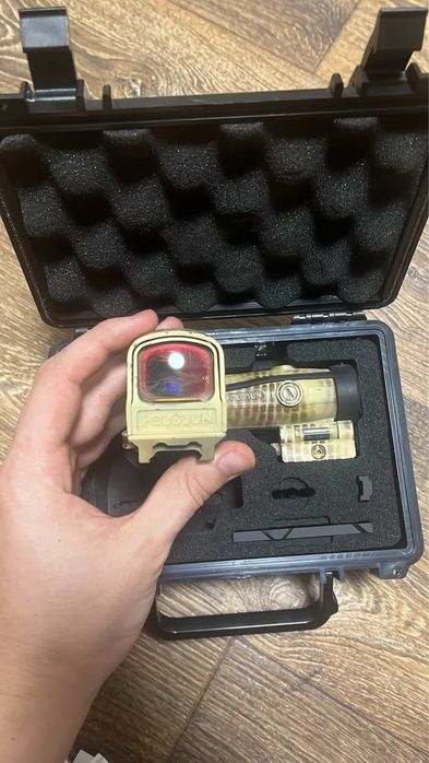 Каліматорний приціл з магніфером Holosan