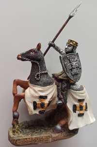Krzyżowiec na koniu - duża figurka 11 cm średniowieczny rycerz