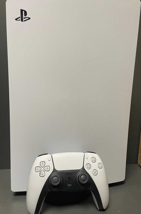 Sony PS5 PlayStation 5 Blu-Ray 825GB (CFI-1216A) z napędem