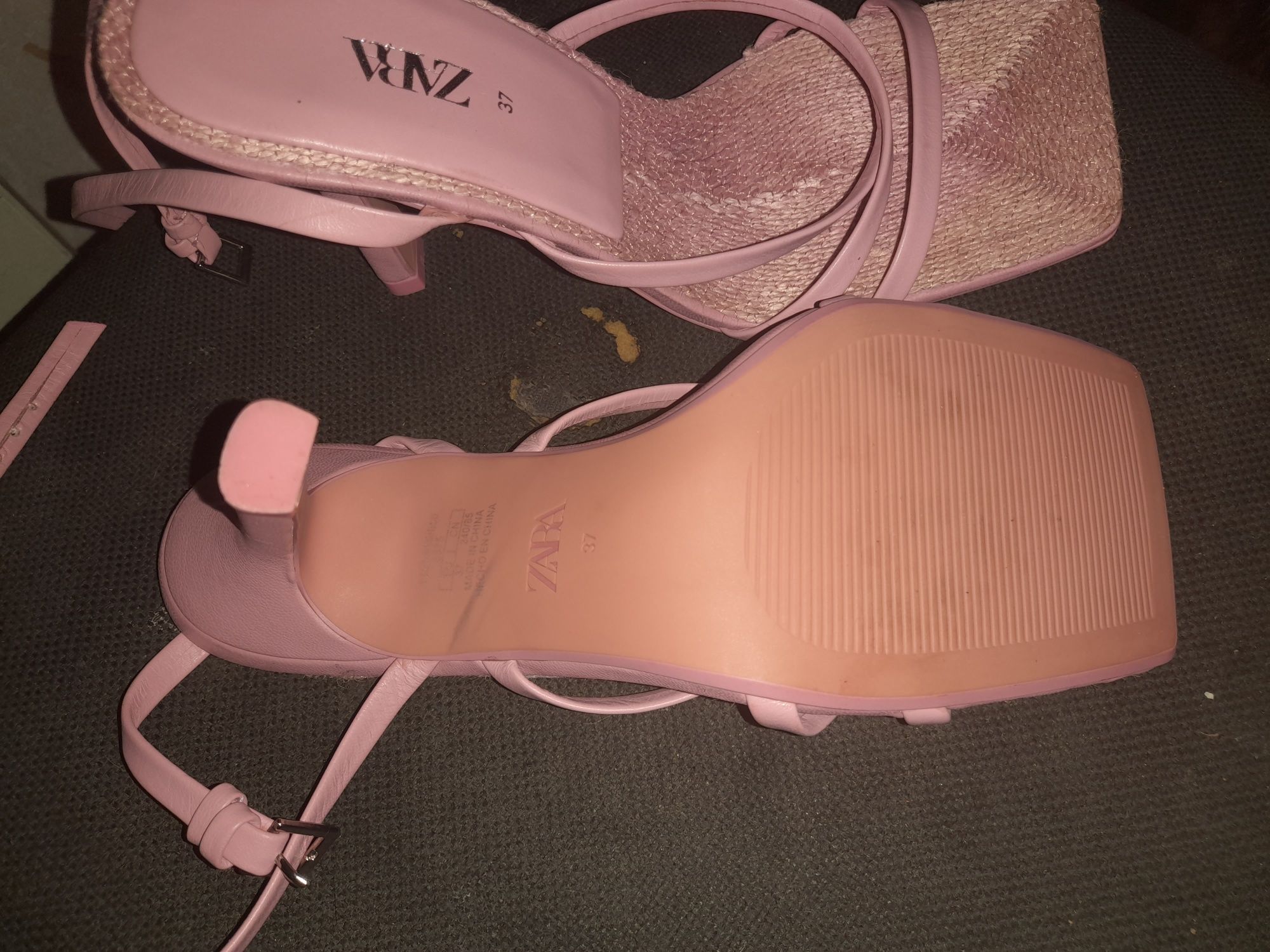 Туфлі Zara рожеві 37р
