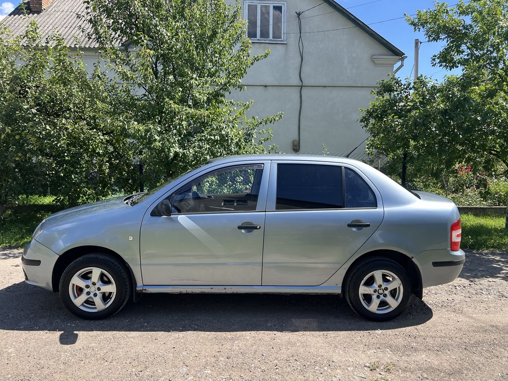 Skoda fabia 2006р