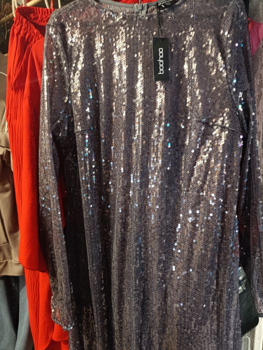 Шикарні сукні в паетках, Boohoo, р12/16
