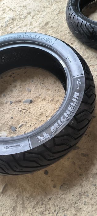 Комплект колес на мотоцикл MICHELIN