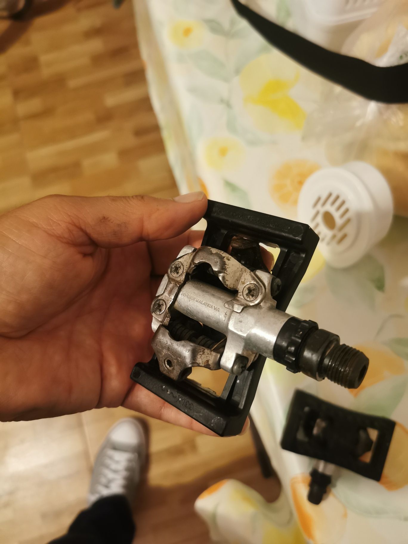 pedais de encaixe shimano muito leves com adaptador