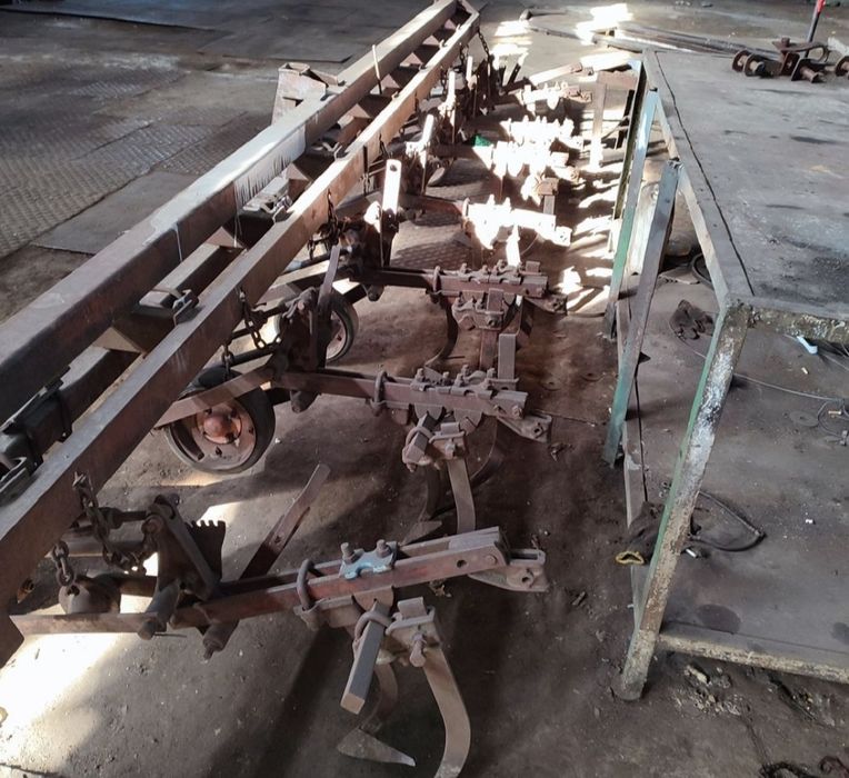 Культиватор прополочный КРН