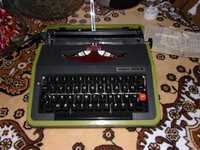 Bułgarska maszyna do pisania Chebros przenośna