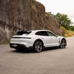 Porsche Taycan Cross Turismo 4