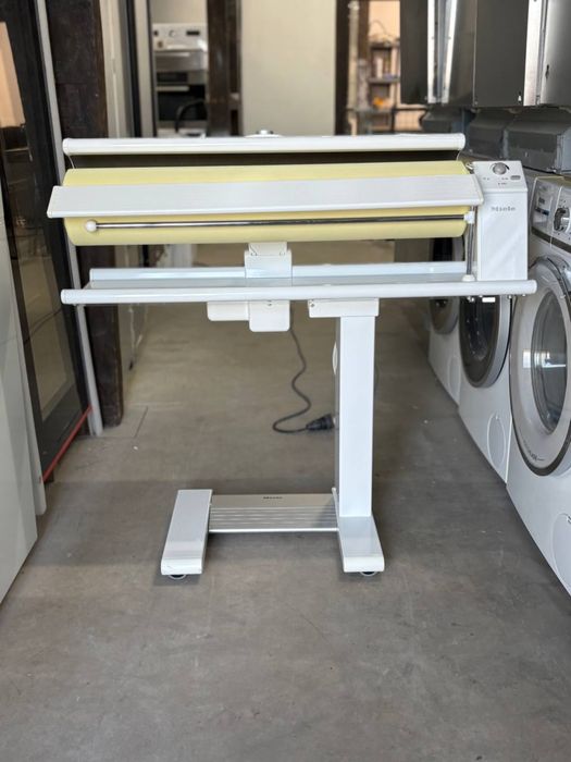 Прасувальна система Miele B 990