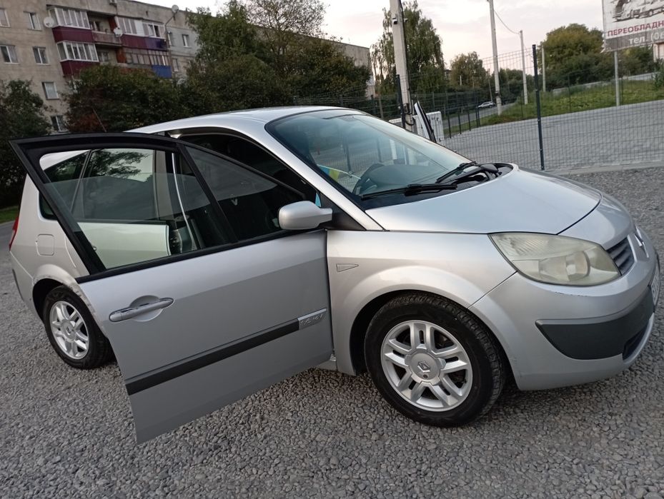 Продам Renault Scenic 7 місний