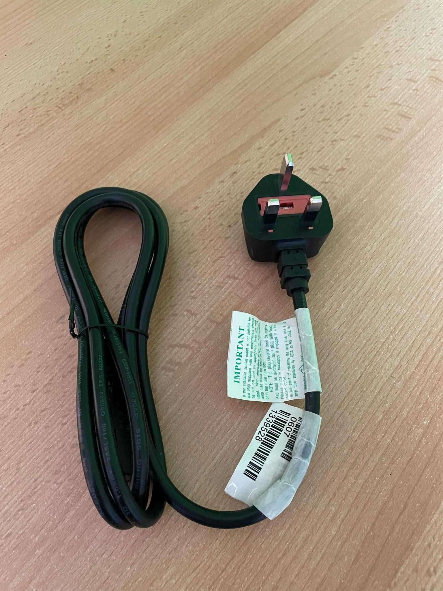 ESPE Przewód zasilający angielski C13 (3-PIN)