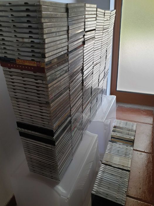 321 de CDs de Música de Qualidade • Alguns Raros • +168 CDs de Oferta!