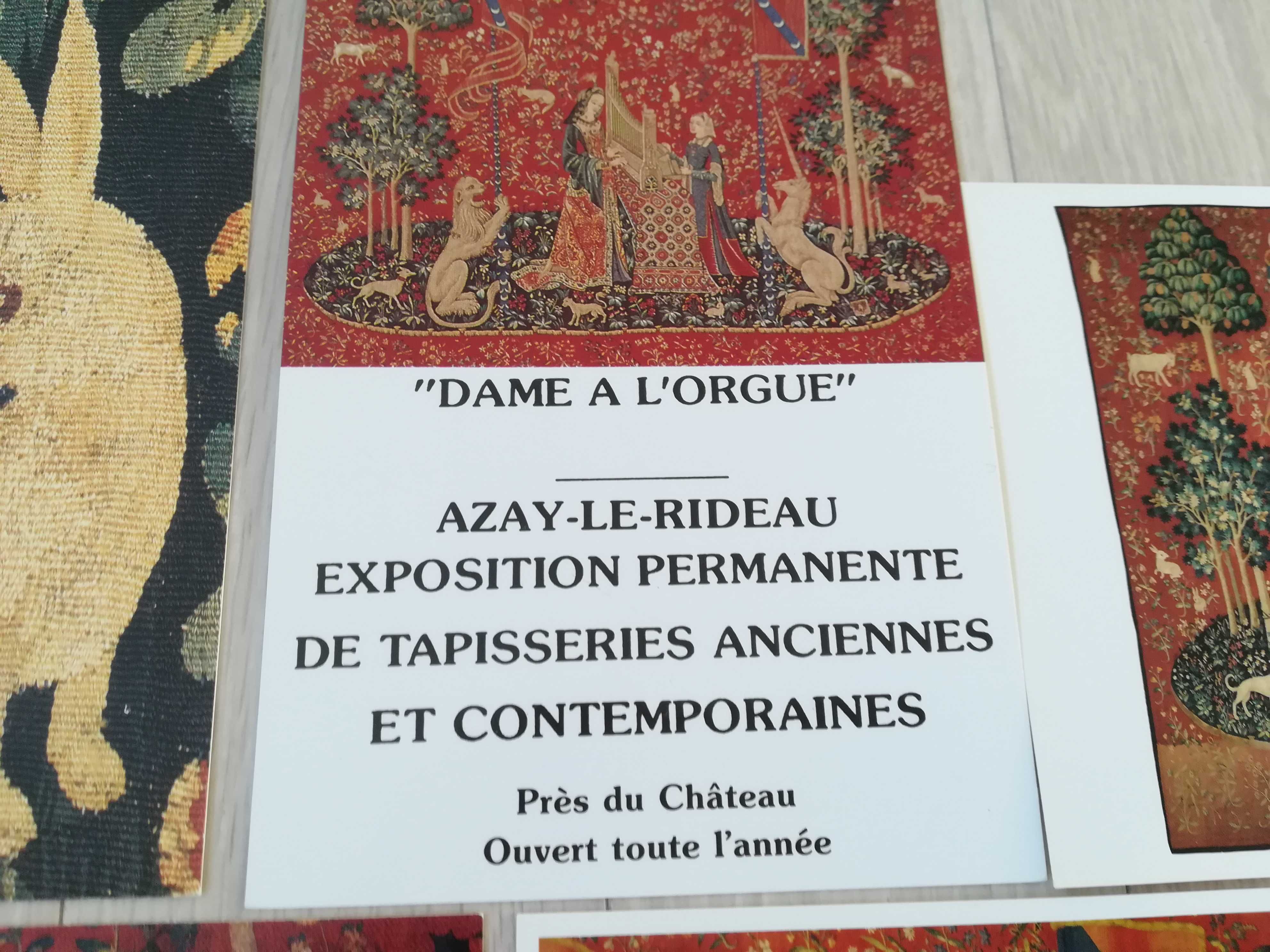 zestaw kartek  arrasy z francuskiego zamku Azay-le-Rideau z nad Loary