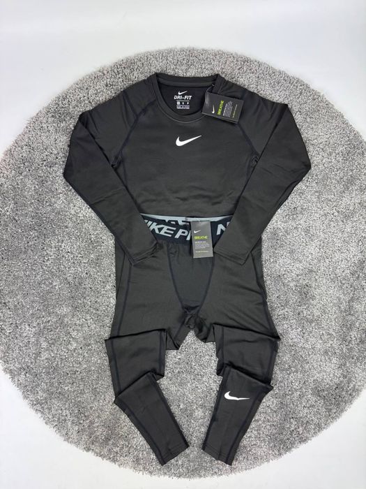 Термо білизна від Nike