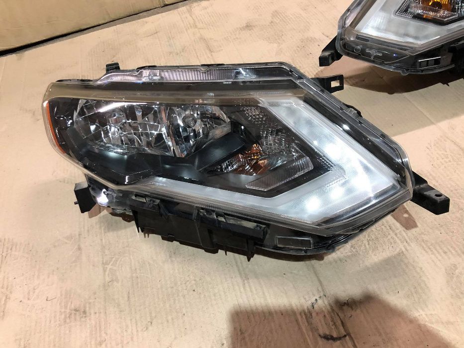 Nissan Rogue Рог T 32 17 г США рестайл фара фары галоген америка