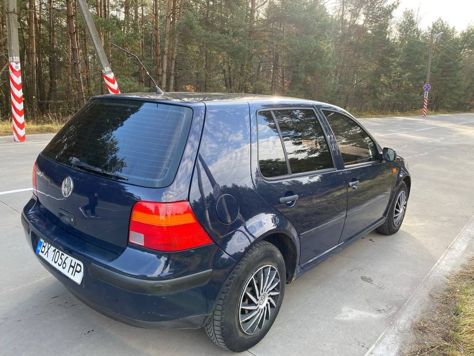 Продам VW GOLF 4 1.4 Бензин.