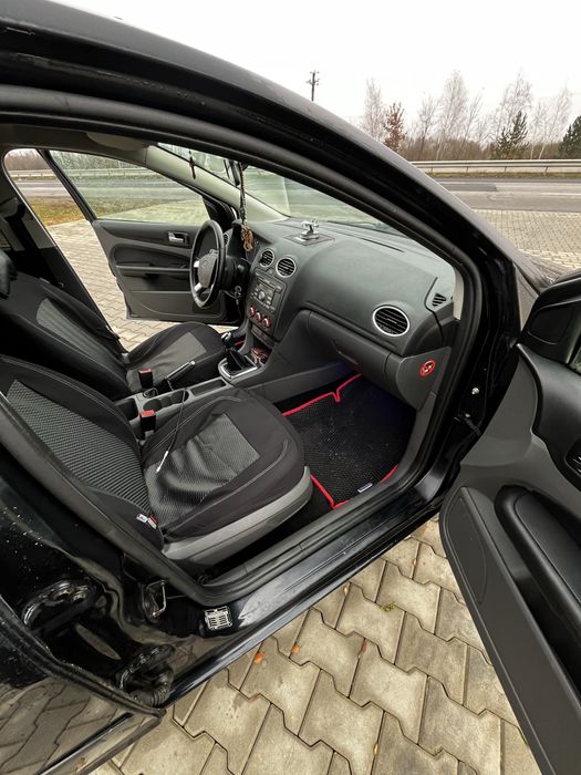Продам Ford Focus II 2007 рік 1.6 benz
