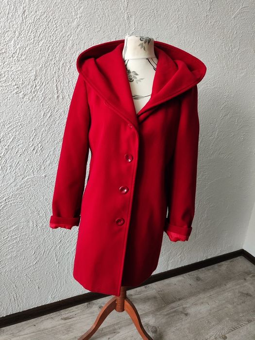Nowy czerwony płaszcz damski zimowy 48 Martex