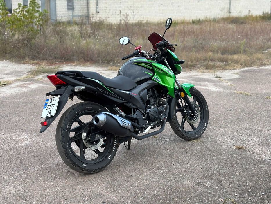 Мотоцикл LIFAN KP200 (LF200-10B)