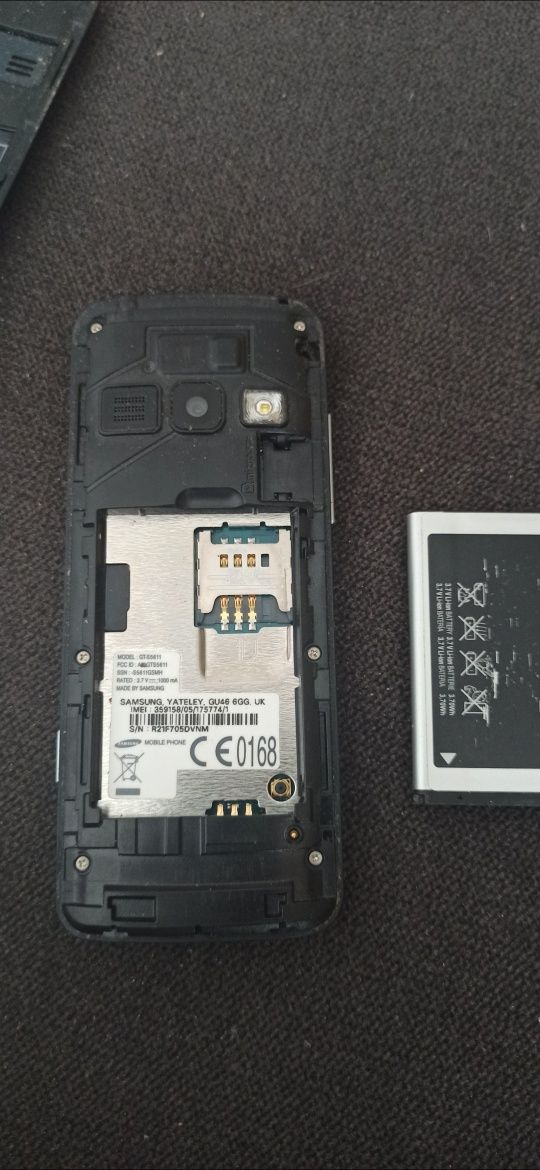 Telefon Samsung GT S5611