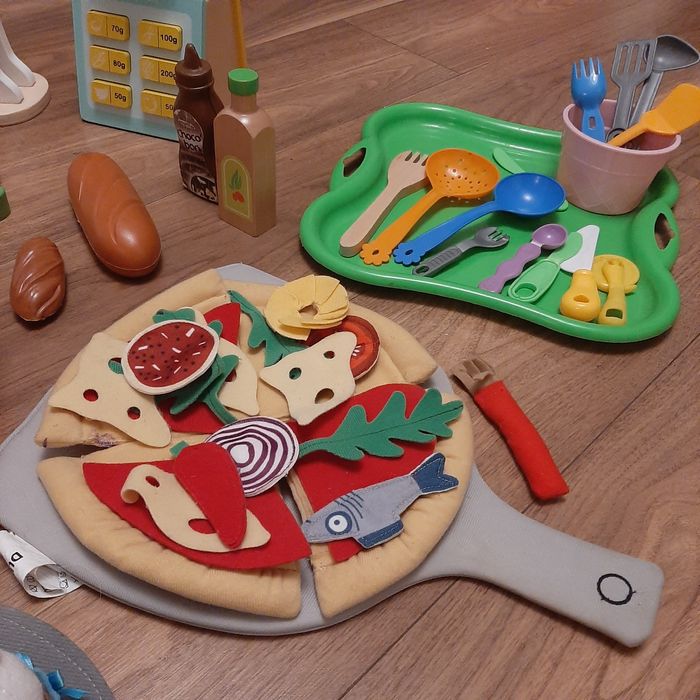 Drewniane zabawki do kuchni mikser waga pizza