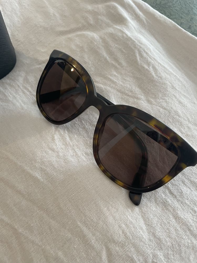 Oculos sol PRADA