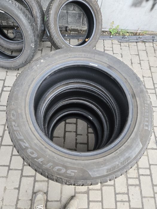 Шини зимові 225 55 17 Pirelli Sotozero 3 Склад 215 60