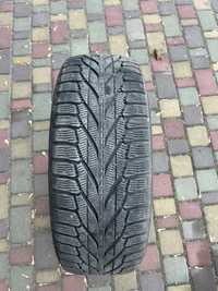 Продам зимову гуму nokian 235/60r18