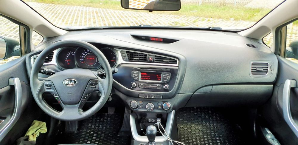 Wynajem Kia Cee'd Uber/Bolt