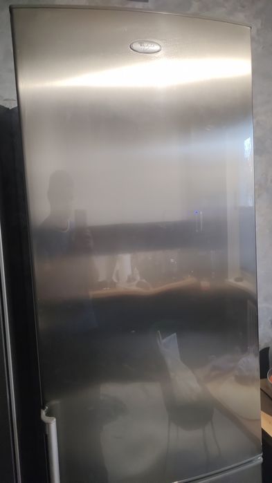 Холодильник Whirlpool б/у