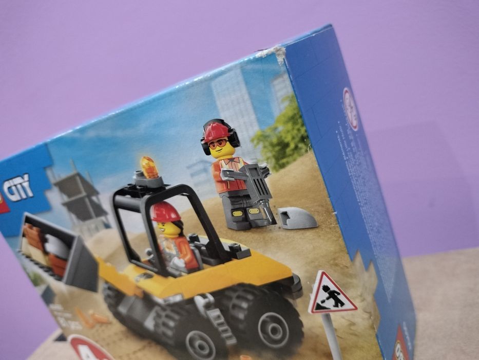 LEGO City 60450 Żółta ładowarka kołowa