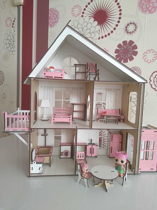 Ляльковий будиночок для LOL з комплектом меблів, ліфтом  біло-рожевмй