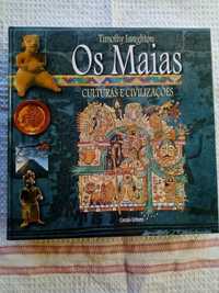 Livro antigo"Os Maias"