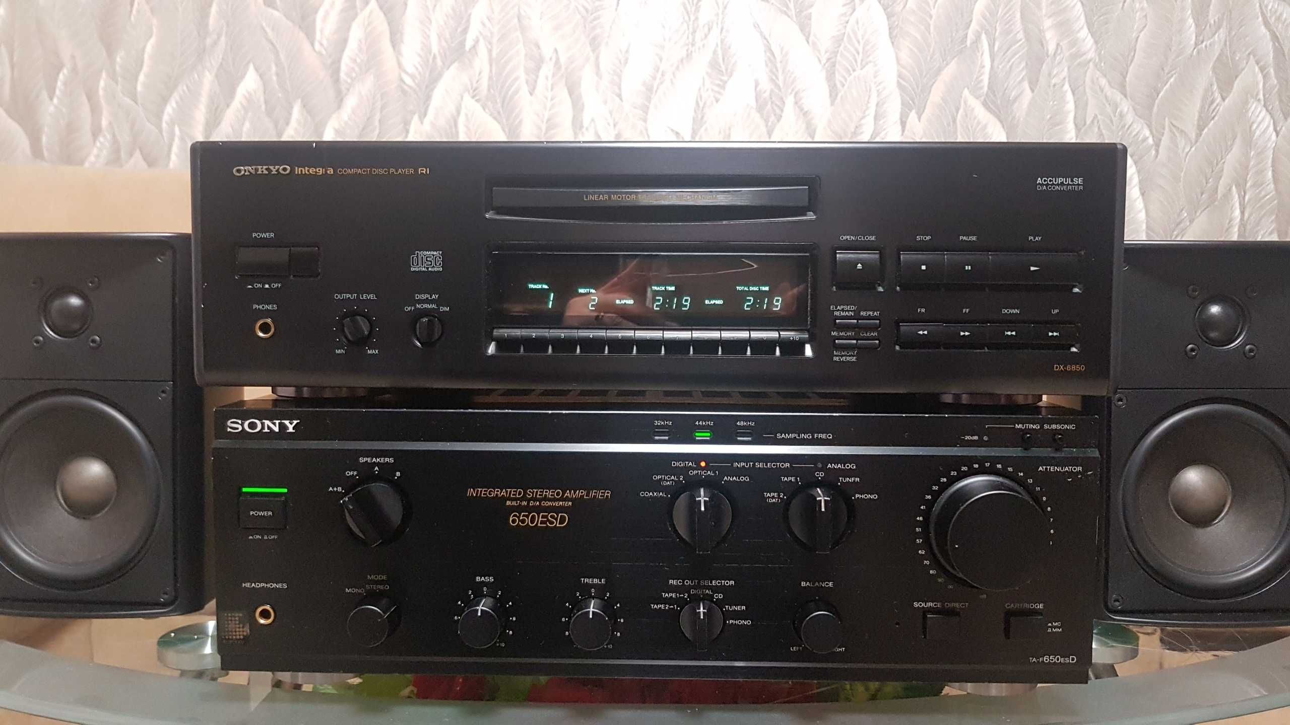 CD проигрыватель  Onkyo Integra DX-6850/black/ Optical made in Japan