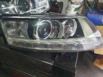 Reflektory,Lampy Audi A6 C6 polift przód